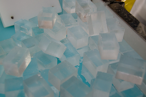 最高の一杯を楽しむため作られた氷の完成です。